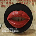 Cargar la imagen en la vista de la galería, Transformative Window Displays with Animatronic Red Lips-FM032
