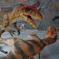Bild in Galerie-Betrachter laden, Allosaurus Vs Ceratosaurus Animatronic Dinosaurs