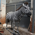 Cargar la imagen en la vista de la galería, zebra animatronic-mcsdino