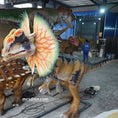 Cargar la imagen en la vista de la galería, flapping frill dilophosaurus animatronic