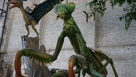 animatronic insect mantis