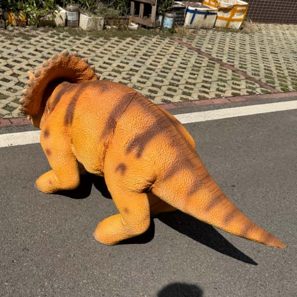 Triceratops shell For Robert Dog-MCSRTR34