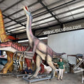 Load image into Gallery viewer, Animatronic Therizinosaurus Dinosaur Sculpture-MCST001

