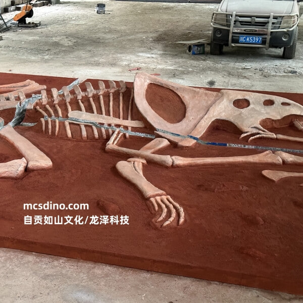 Velociraptor vs Protoceratops Fossil Replica