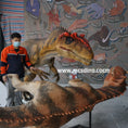 Cargar la imagen en la vista de la galería, Allosaurus Vs Ceratosaurus Animatronic Dinosaurs
