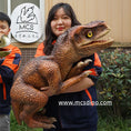 Cargar la imagen en la vista de la galería, Marioneta de mano Bebé Tiranosaurio Rex-BB001

