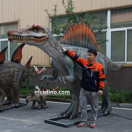 Full-Size Spinosaurus Robotic Dinosaur