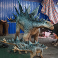 Carica l'immagine nel visualizzatore della galleria, Dinosaur Animatronics Stegosaurus Mummy And Babies
