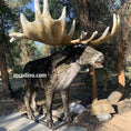 Bild in Galerie-Betrachter laden, Megaloceros Giganteus Animatronic Animal
