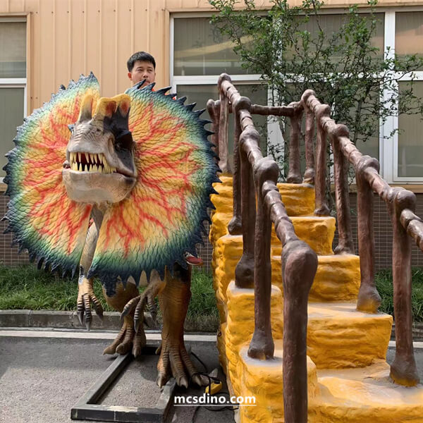 RD001CRemote Control Dinosaur Ride Dilophosaurus