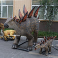 Cargar la imagen en la vista de la galería, Stegosaurus Animatronics 1 adult and 1 cub
