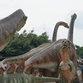 Carica l'immagine nel visualizzatore della galleria, MCSDINO Animatronic Dinosaur Couple Of Brachiosaurus Dinosaur Statues-MCSB004D
