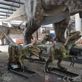 Carica l'immagine nel visualizzatore della galleria, MCSDINO Animatronic Dinosaur Dinosaur Animatronics Velociraptors Hunt In Packs-MCSV001
