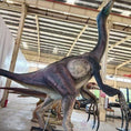 Cargar la imagen en la vista de la galería, MCSDINO Animatronic Dinosaur Realistic Therizinosaurus Static Dinosaur Sculpture model-MCST001
