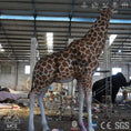 Carica l'immagine nel visualizzatore della galleria, MCSDINO Robotic Animals Animal Statue Robotic Giraffe
