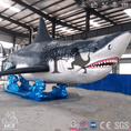 Bild in Galerie-Betrachter laden, MCSDINO Robotic Animals Scary Large Robotic White Shark Model
