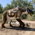 Bild in Galerie-Betrachter laden, Lifelike Animatronic Chalicotherium Model
