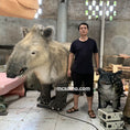 Cargar la imagen en la vista de la galería, prehistoric tapir animatronics
