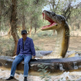 Carica l'immagine nel visualizzatore della galleria, titanoboa sculpture prehistoric giant snake
